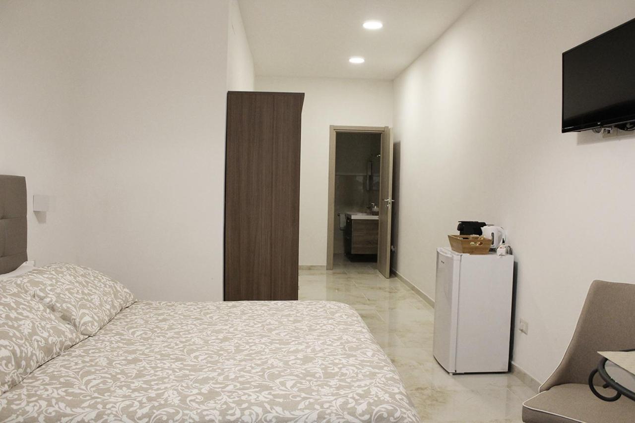 Antonietta De Pace Rooms By Napoli Milionaria B&B Exterior foto